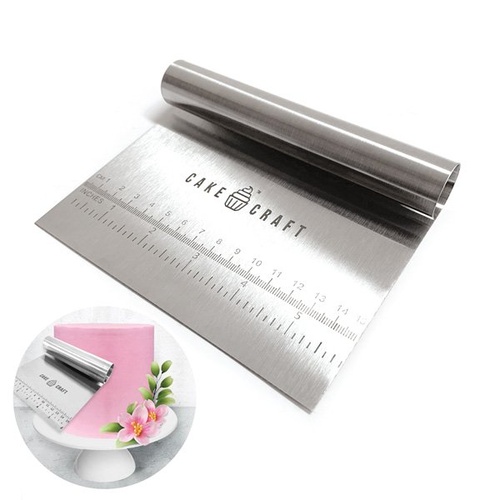 STAINLESS STEEL SCRAPER with HANDLE - 150mm
