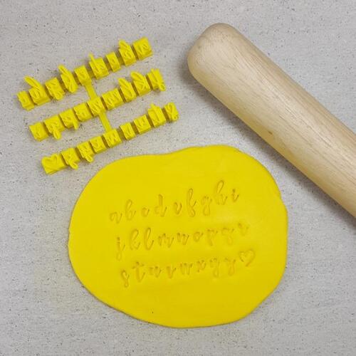 SCRIPT STAMP SET Embossers - Lower Case
