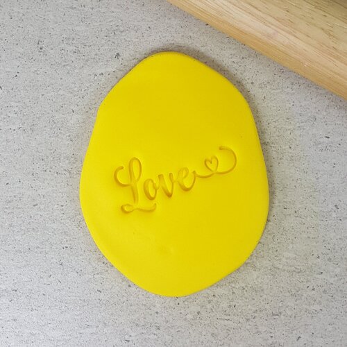 LOVE with HEART Embosser - 40mm